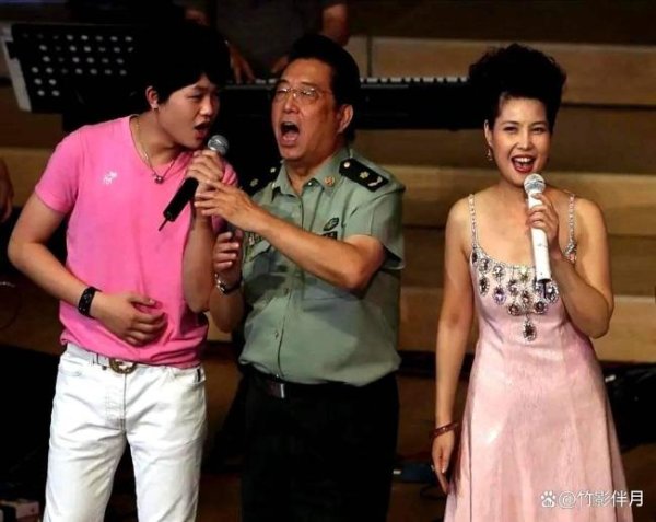 宏图配资 李天一赌博输掉5800万！娱记出面辟谣，李双江儿子出狱一直在北京 谣言止于智者